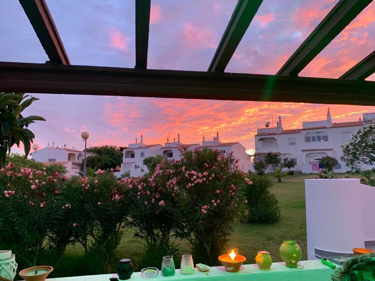 Castelo Da Esperanca Na Vila Sra Da Rocha Porches  Kültér fotó