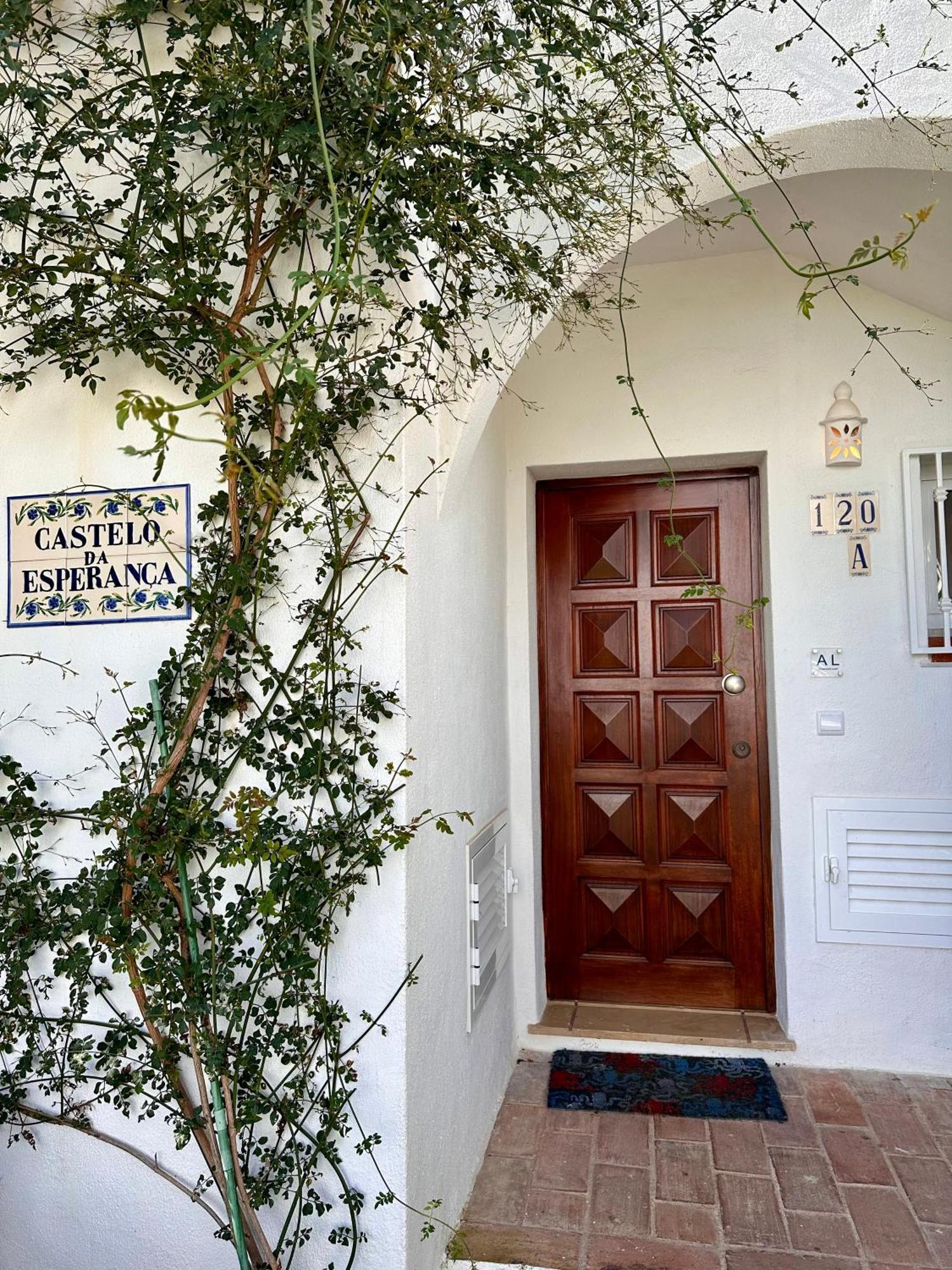 Castelo Da Esperanca Na Vila Sra Da Rocha Porches  Kültér fotó